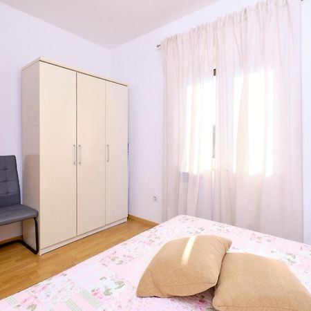 Apartments Vanda Малий Лошинь Екстер'єр фото